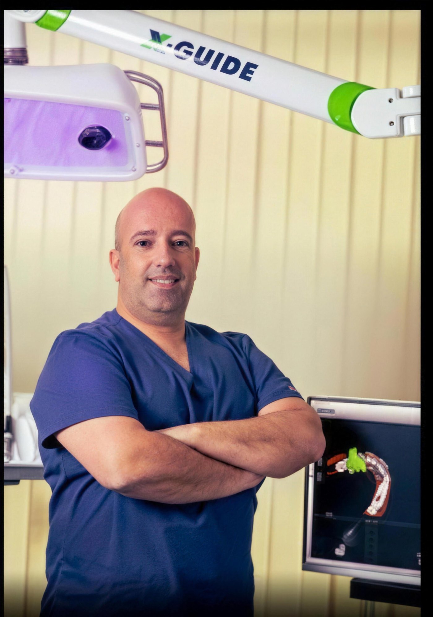 Dr. Didier Delmas with the X-Guide navigation system
